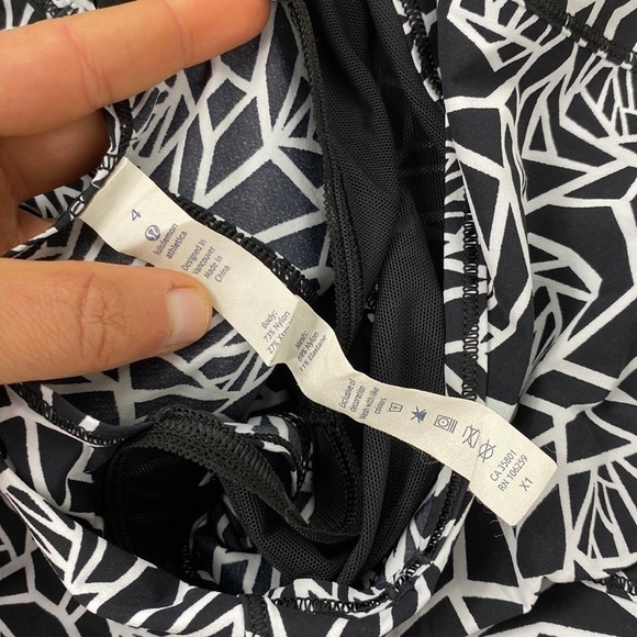 Lululemon Sculpt Tank Posey Black White / Black - Picture 4 of 4